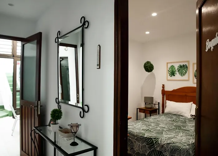 Casa La Furnia * 伊科德·德·洛斯·维诺斯